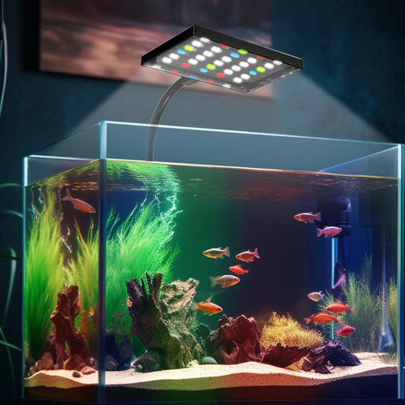 Acquario USB LED Luce Spettro  - Led Planted Tank Light recensione e prezzo
